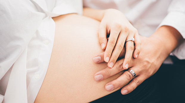 Bolehkah Berhubungan Saat Hamil Tua?