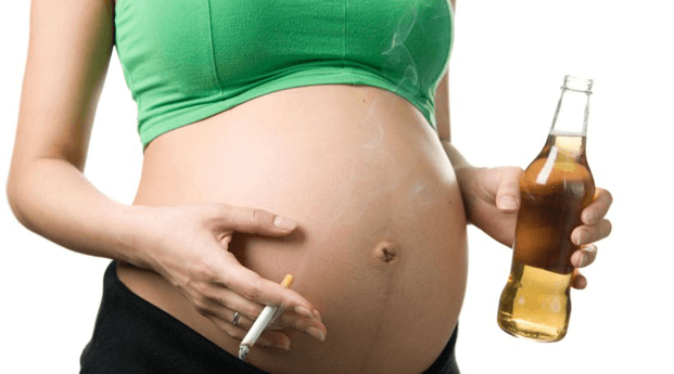 Hindari Makanan Ini Selama Persiapan Kehamilan Hindari Makanan Ini Selama Persiapan Kehamilan